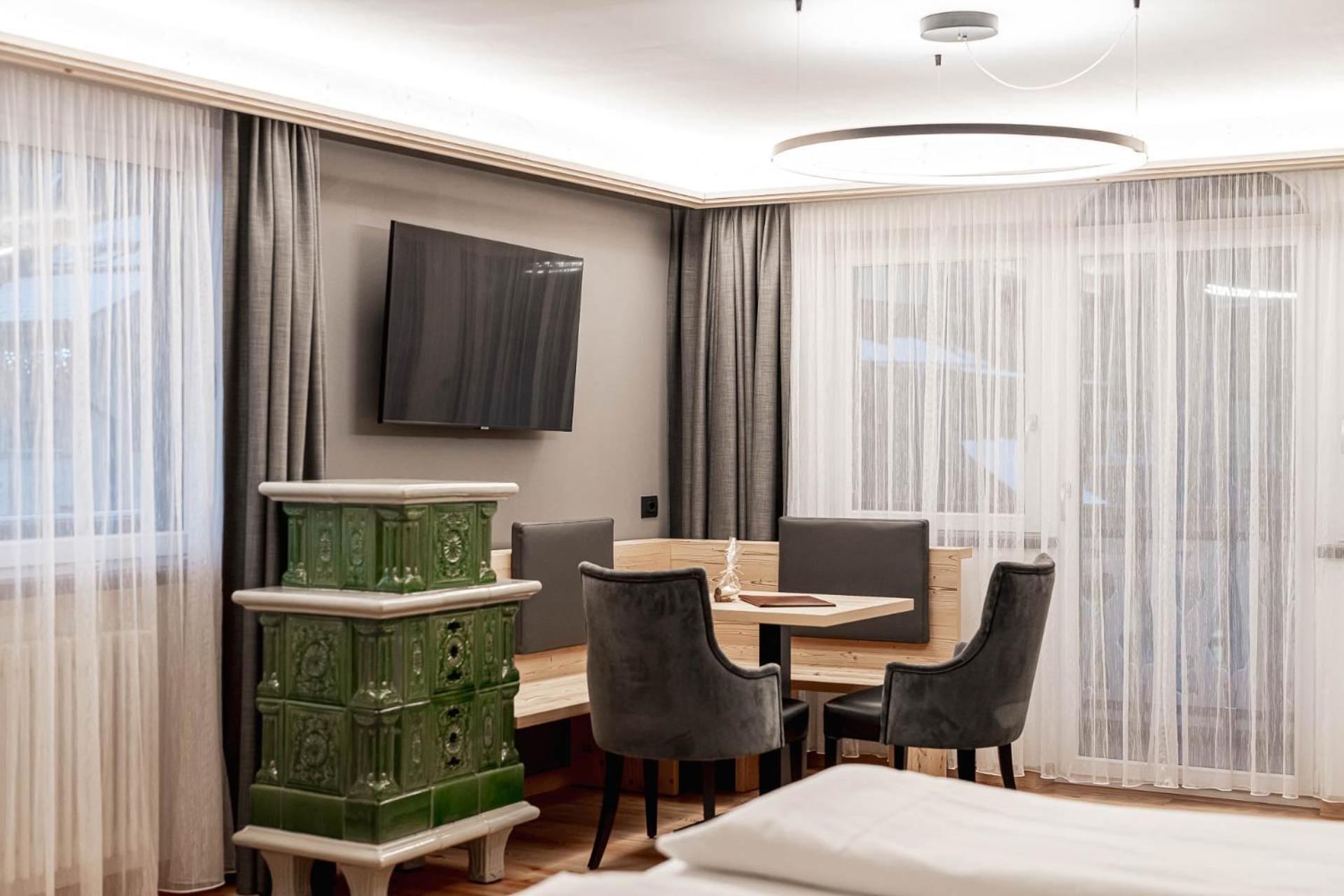 Croce Bianca Leisure & Spa Hotel Canazei Ngoại thất bức ảnh