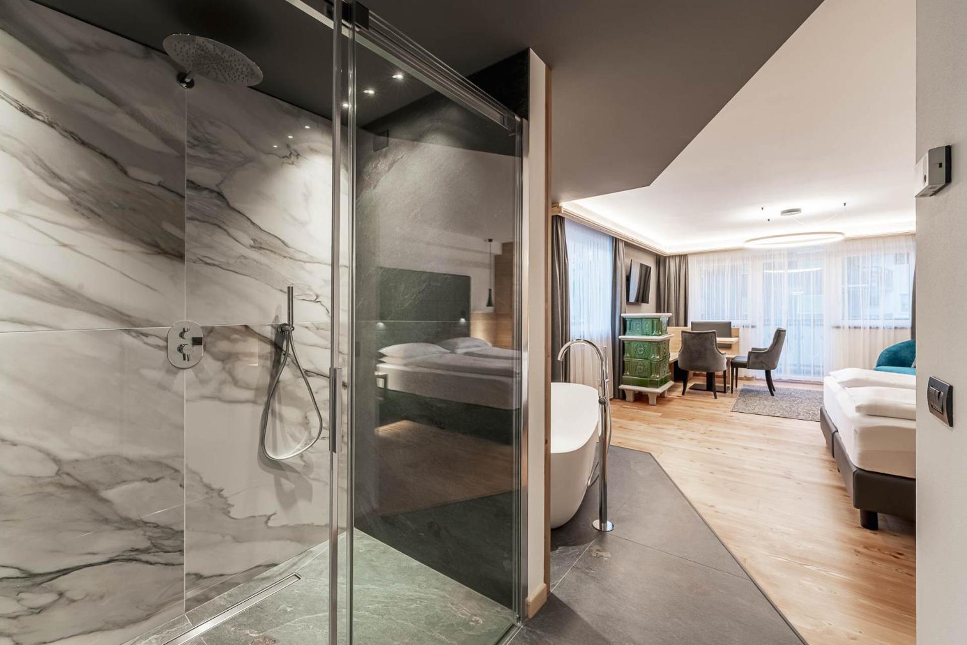 Croce Bianca Leisure & Spa Hotel Canazei Ngoại thất bức ảnh
