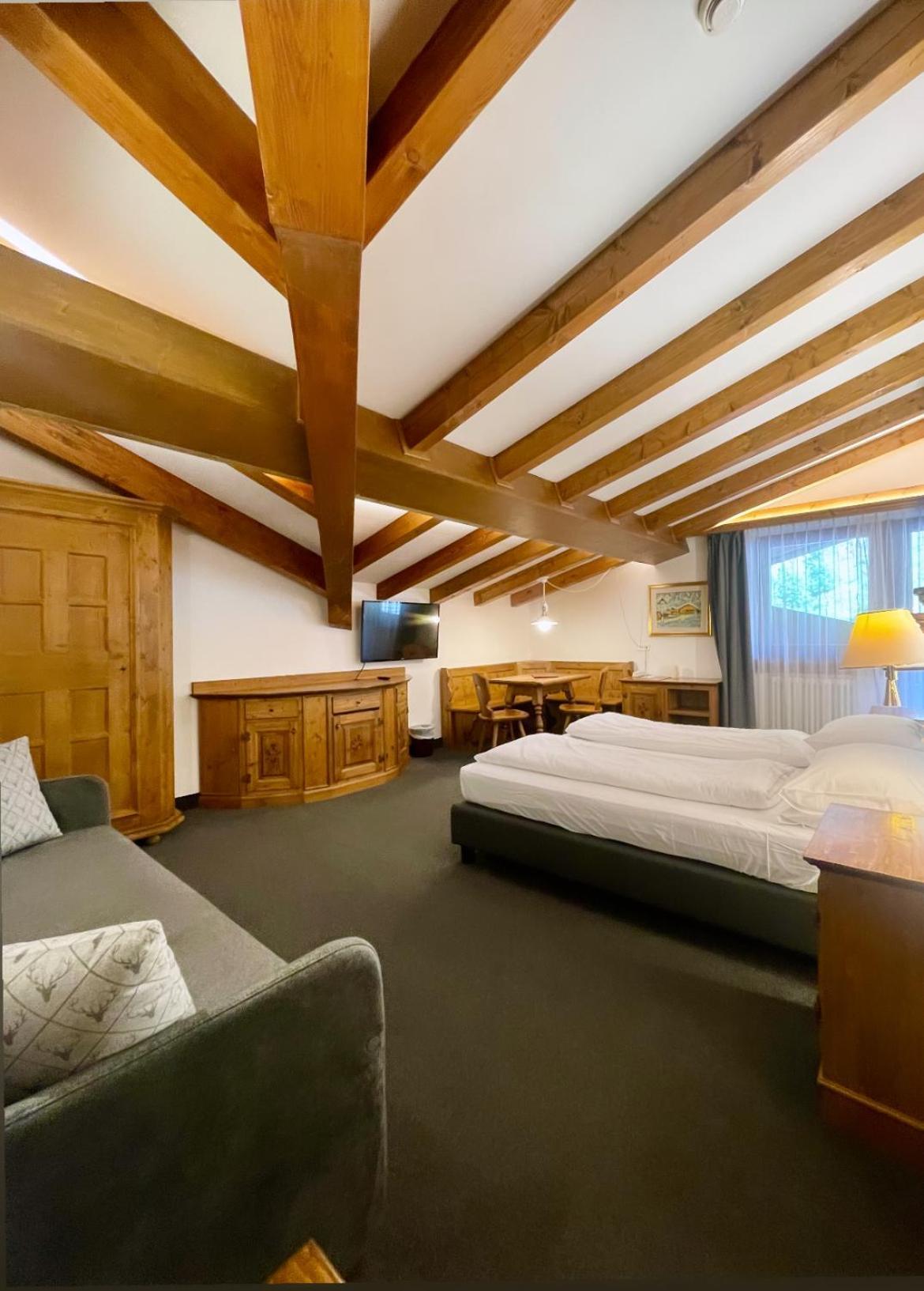 Croce Bianca Leisure & Spa Hotel Canazei Ngoại thất bức ảnh